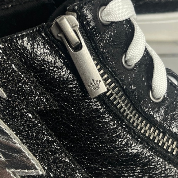 Nina “Cordelia” Hi-Top Girls Lightning Bolt Crackle Metallic Sneaker - Picture 8 of 12